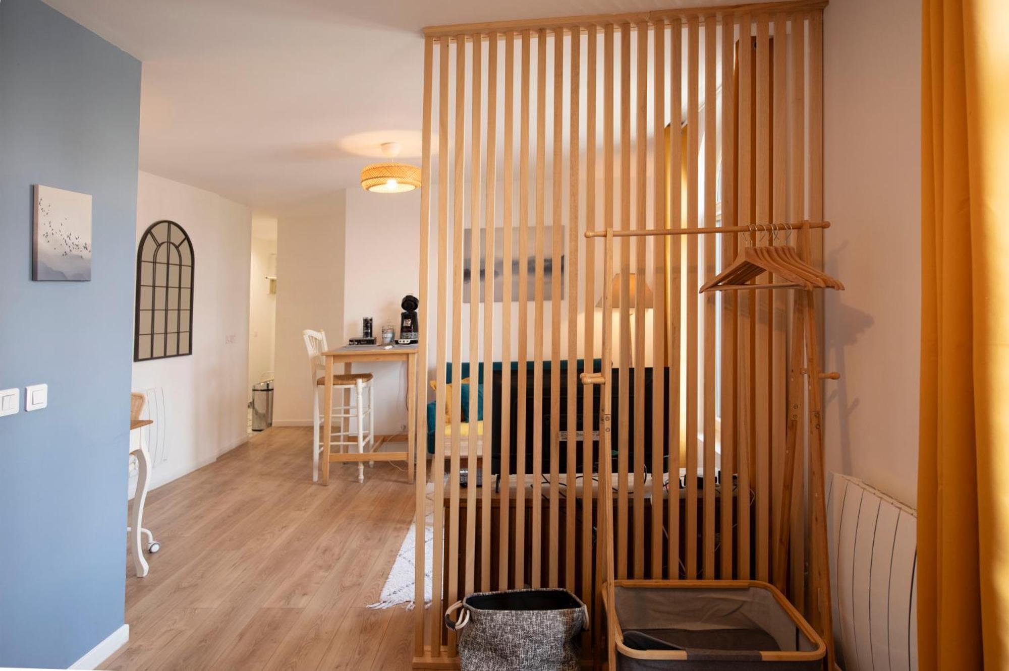 Le Cosy & Boise De Pontoiseアパートメント エクステリア 写真